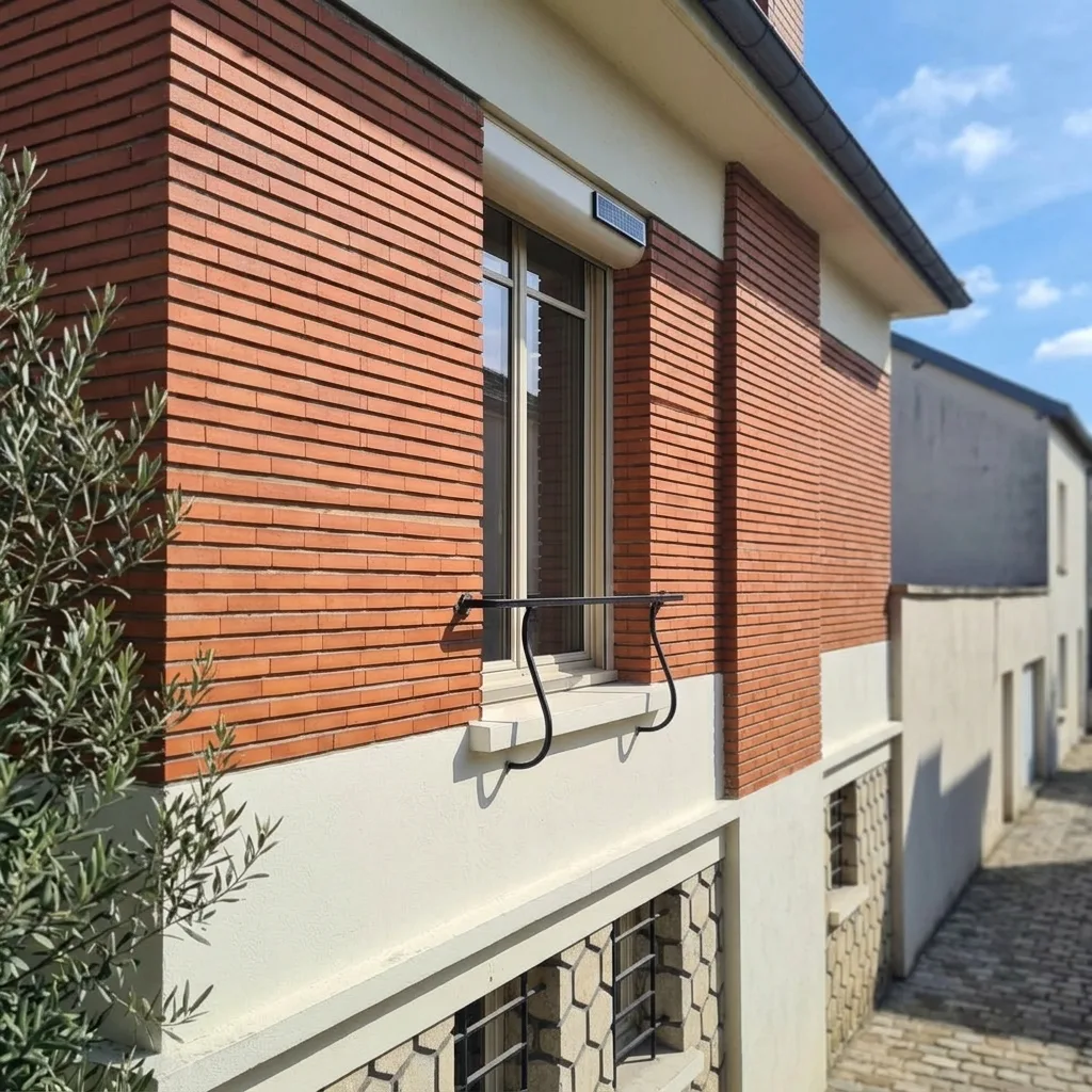 Fabrication de volet roulant sur mesure à Marseille 8